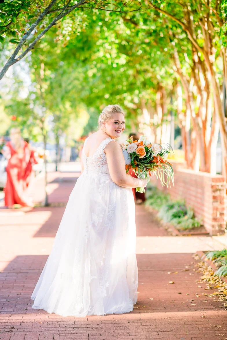 Downtown Fredericksburg_FallWedding_WeddingPhotographersFredericksburgVA_youseephotography_AlexBrandon_blogpic225.jpg