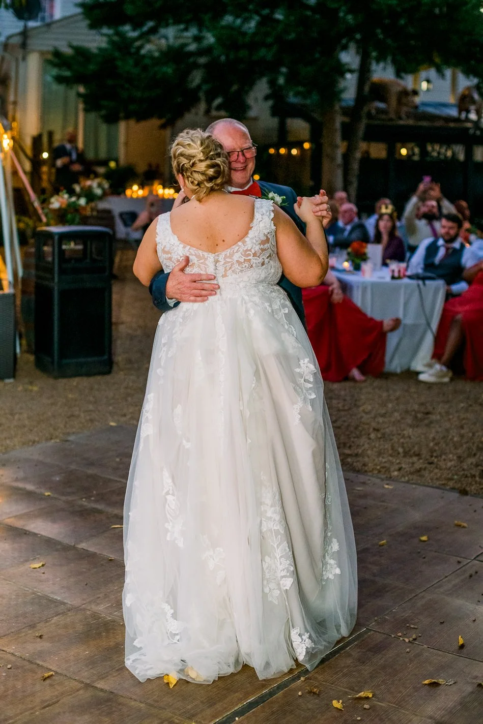 Downtown Fredericksburg_FallWedding_WeddingPhotographersFredericksburgVA_youseephotography_AlexBrandon_blogpic266.jpg