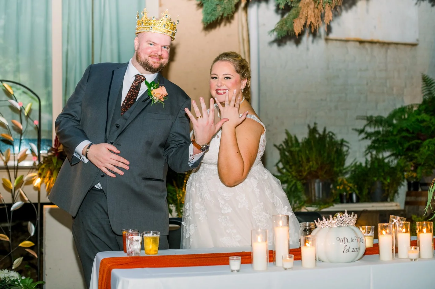 Downtown Fredericksburg_FallWedding_WeddingPhotographersFredericksburgVA_youseephotography_AlexBrandon_blogpic271.jpg