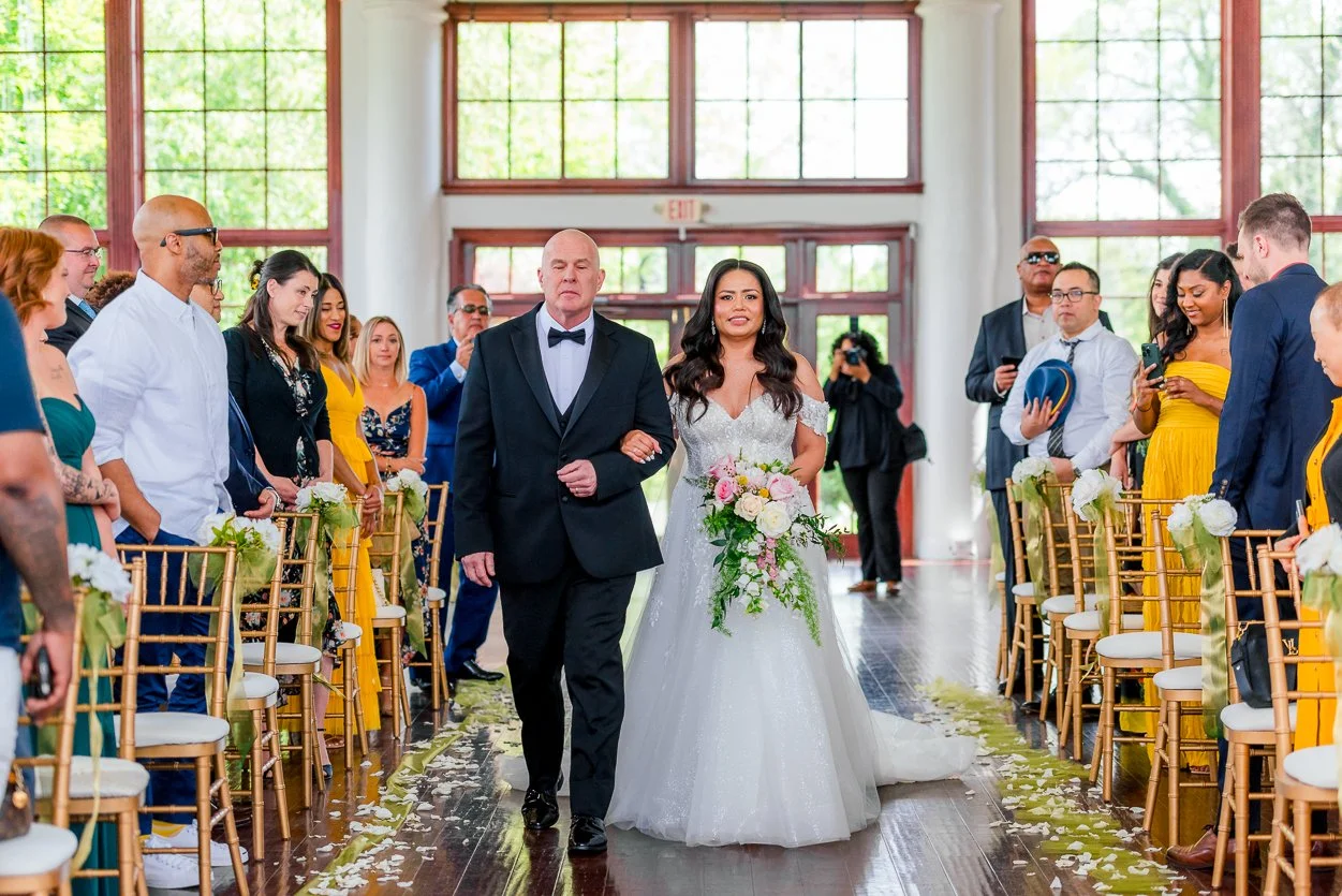 RaspberryPlainManor_Spring_WeddingPhotographersLeesburgVA_youseephotography_WendyBo_blogphoto100.jpg