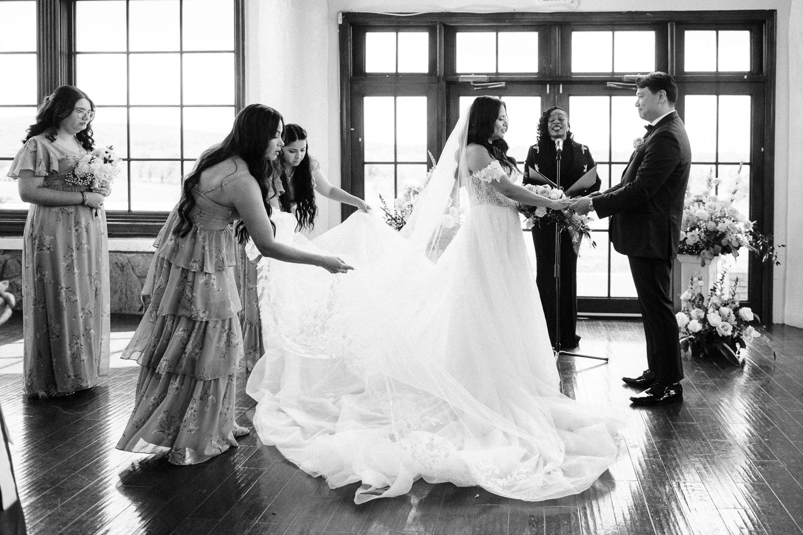 RaspberryPlainManor_Spring_WeddingPhotographersLeesburgVA_youseephotography_WendyBo_blogphoto110.jpg