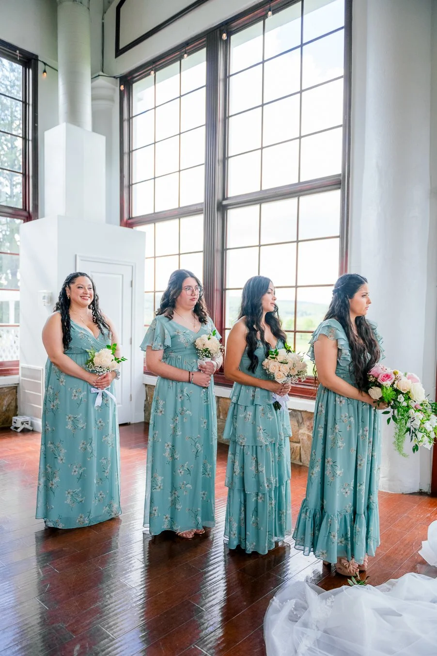 RaspberryPlainManor_Spring_WeddingPhotographersLeesburgVA_youseephotography_WendyBo_blogphoto115.jpg
