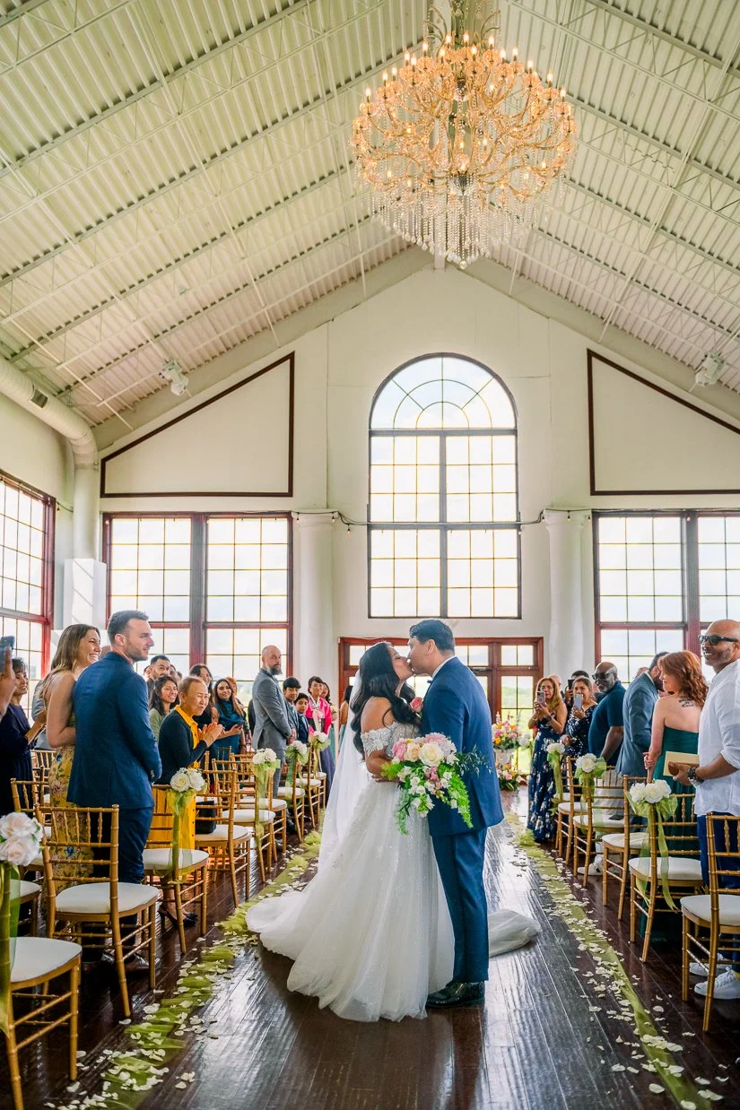 RaspberryPlainManor_Spring_WeddingPhotographersLeesburgVA_youseephotography_WendyBo_blogphoto124.jpg
