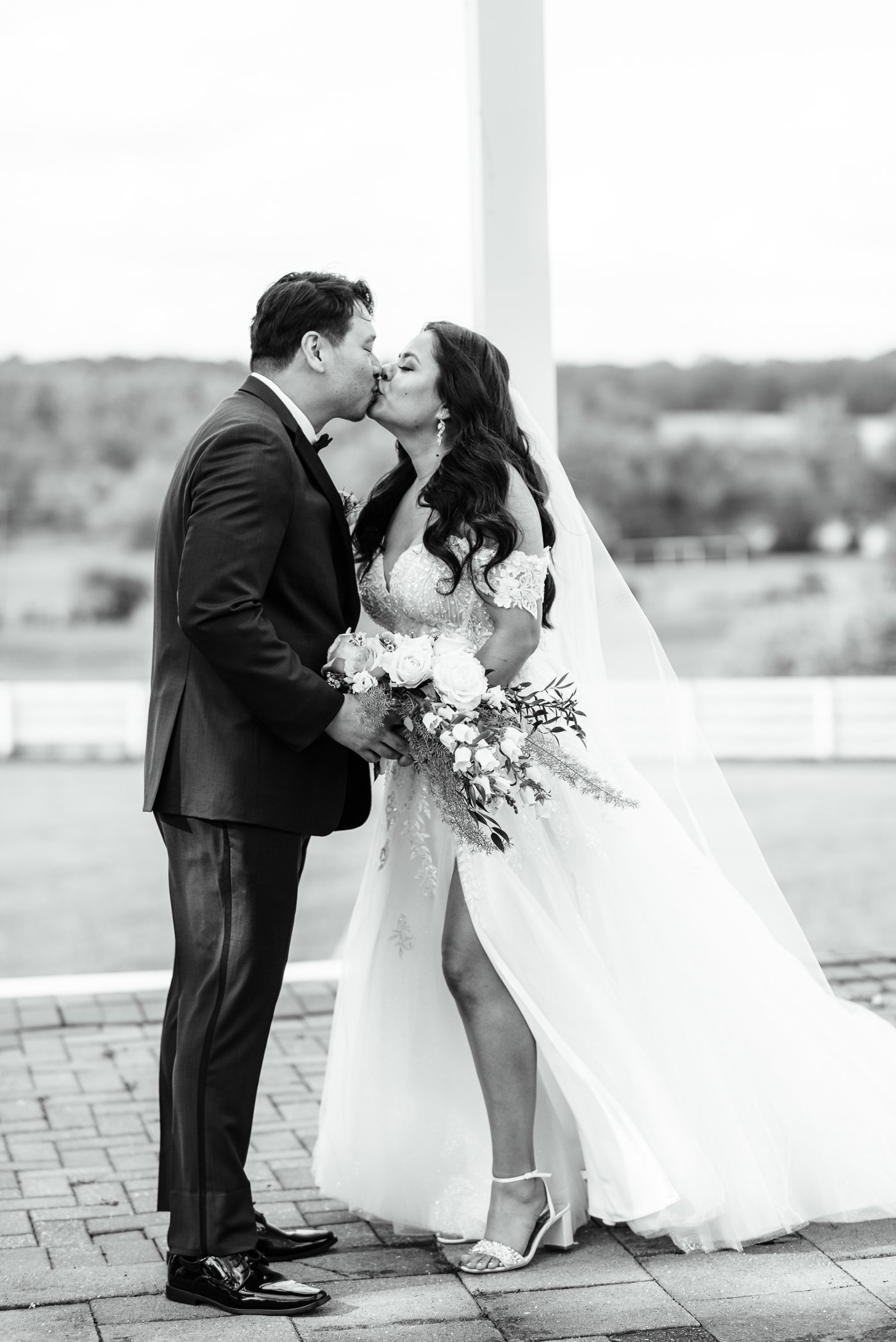 RaspberryPlainManor_Spring_WeddingPhotographersLeesburgVA_youseephotography_WendyBo_blogphoto161.jpg
