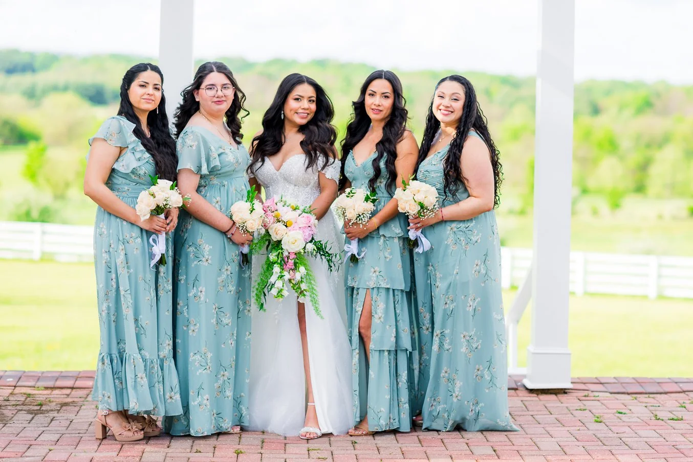 RaspberryPlainManor_Spring_WeddingPhotographersLeesburgVA_youseephotography_WendyBo_blogphoto204.jpg