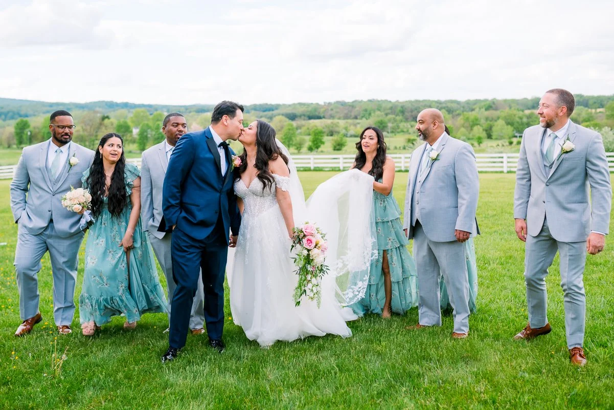 RaspberryPlainManor_Spring_WeddingPhotographersLeesburgVA_youseephotography_WendyBo_blogphoto205.jpg