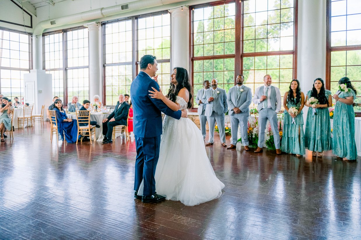 RaspberryPlainManor_Spring_WeddingPhotographersLeesburgVA_youseephotography_WendyBo_blogphoto234.jpg