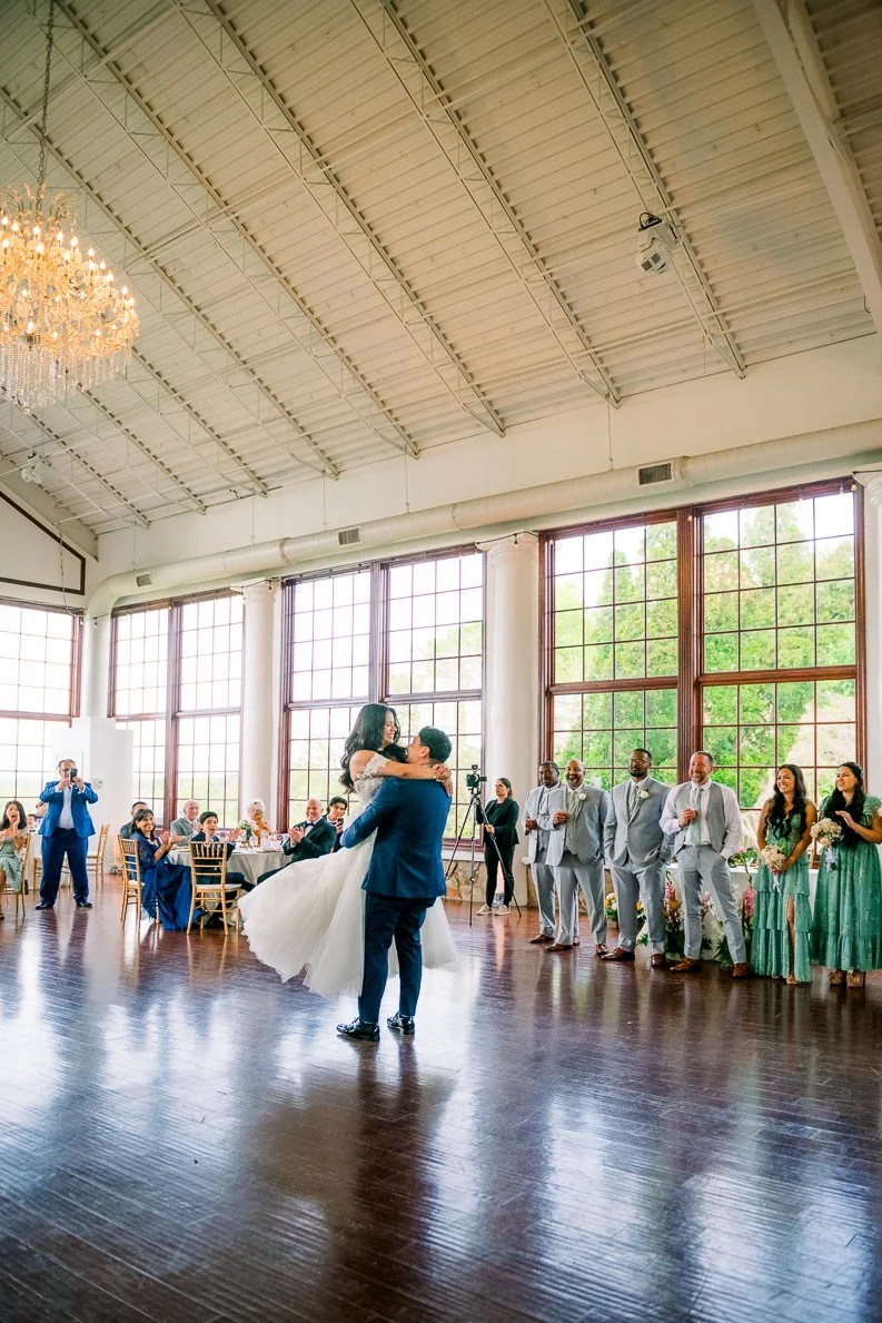 RaspberryPlainManor_Spring_WeddingPhotographersLeesburgVA_youseephotography_WendyBo_blogphoto237.jpg