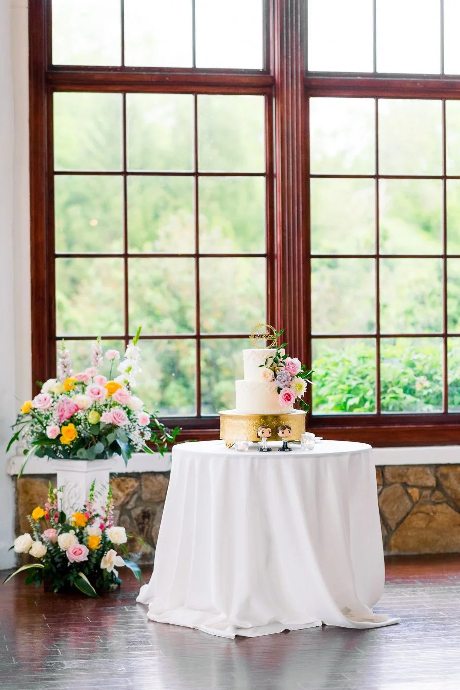 RaspberryPlainManor_Spring_WeddingPhotographersLeesburgVA_youseephotography_WendyBo_blogphoto246b.jpg