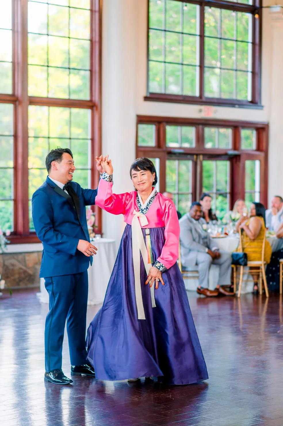 RaspberryPlainManor_Spring_WeddingPhotographersLeesburgVA_youseephotography_WendyBo_blogphoto255.jpg