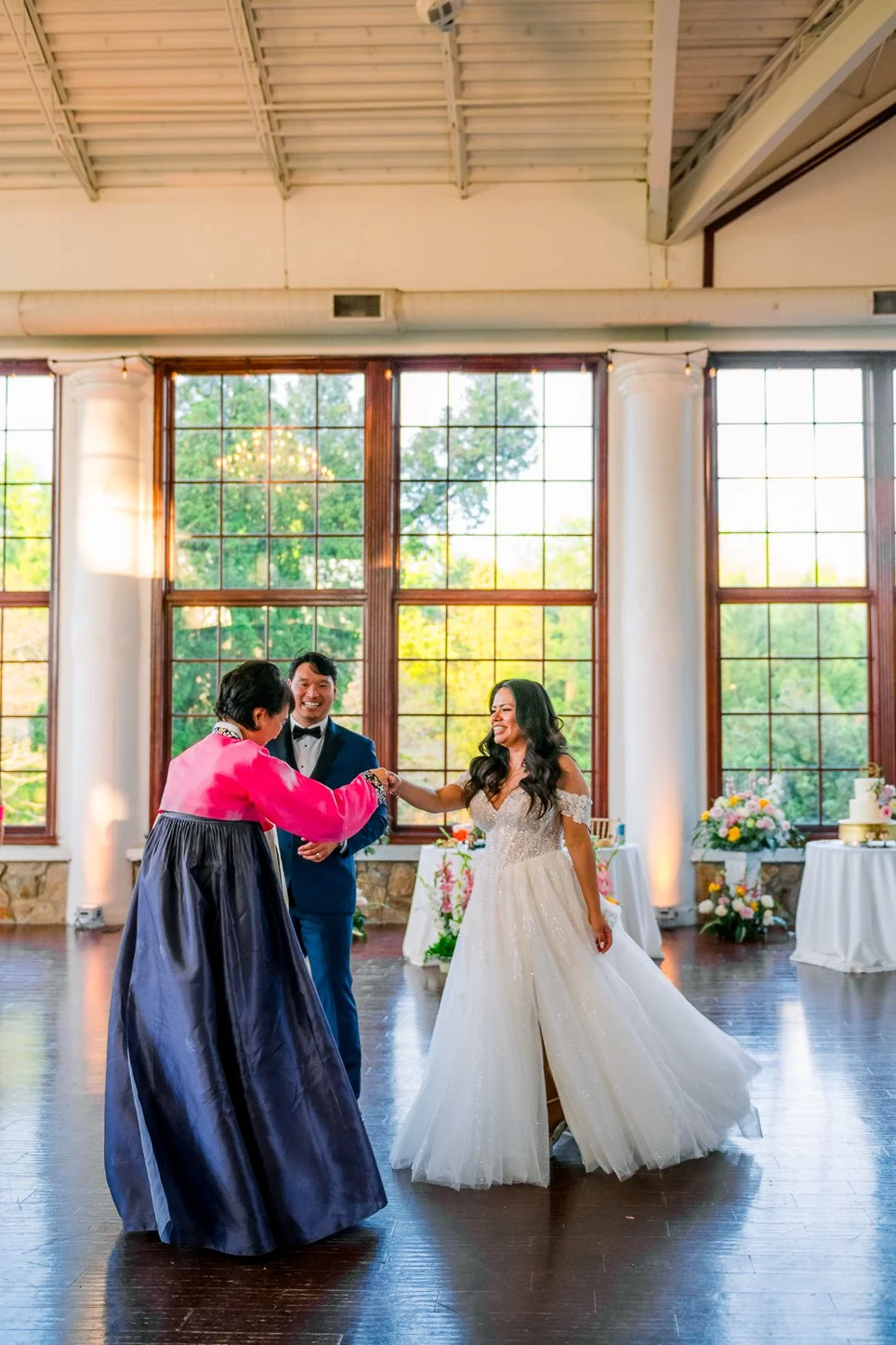 RaspberryPlainManor_Spring_WeddingPhotographersLeesburgVA_youseephotography_WendyBo_blogphoto257.jpg