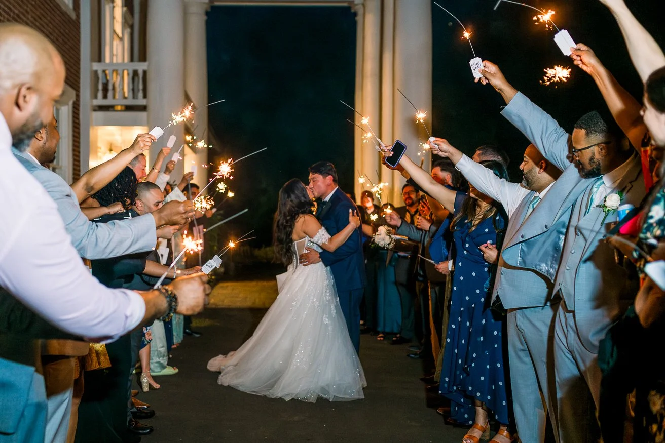 RaspberryPlainManor_Spring_WeddingPhotographersLeesburgVA_youseephotography_WendyBo_blogphoto263.jpg