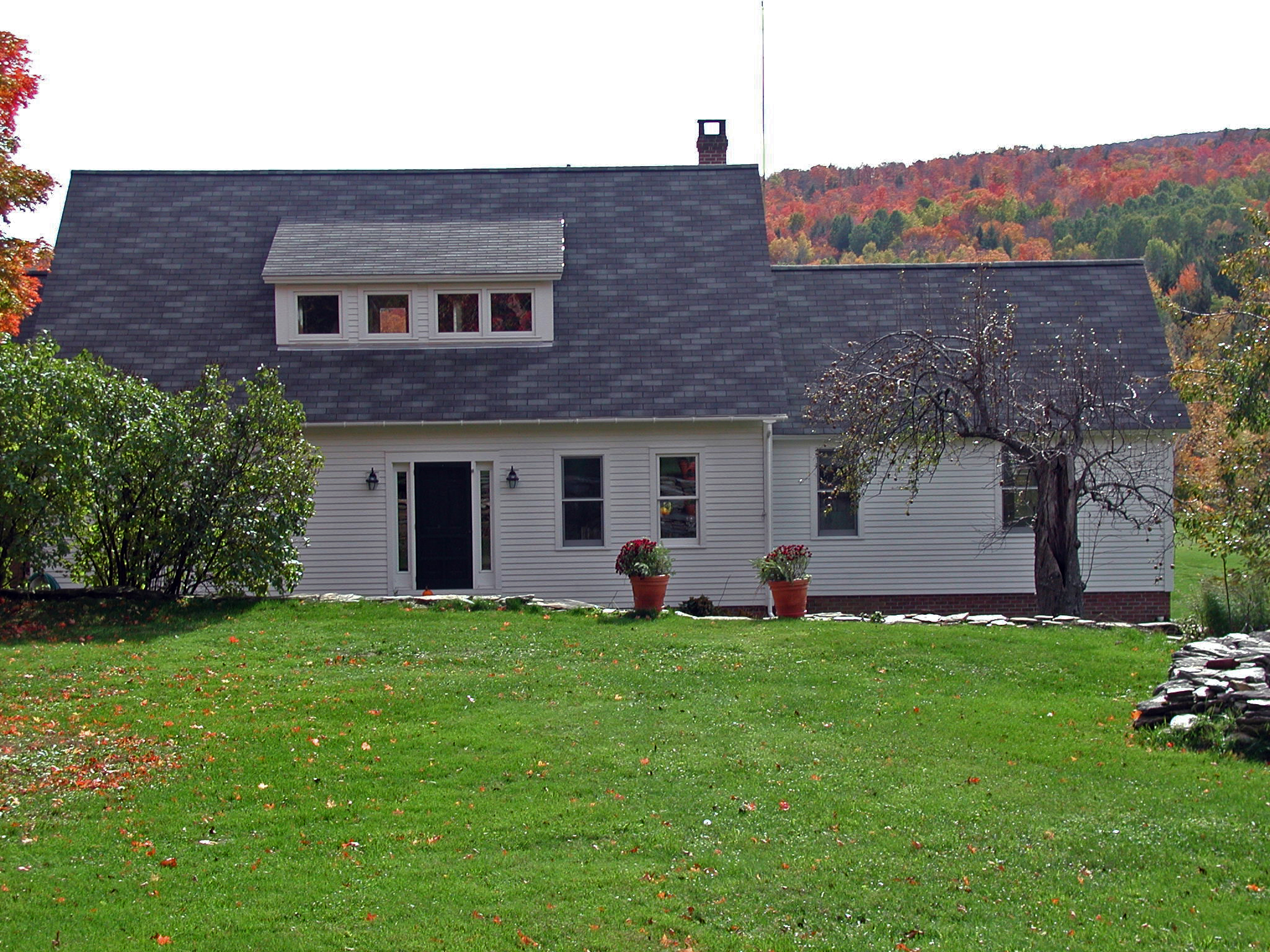 Traditional farmhouse in the Vermont Countryside