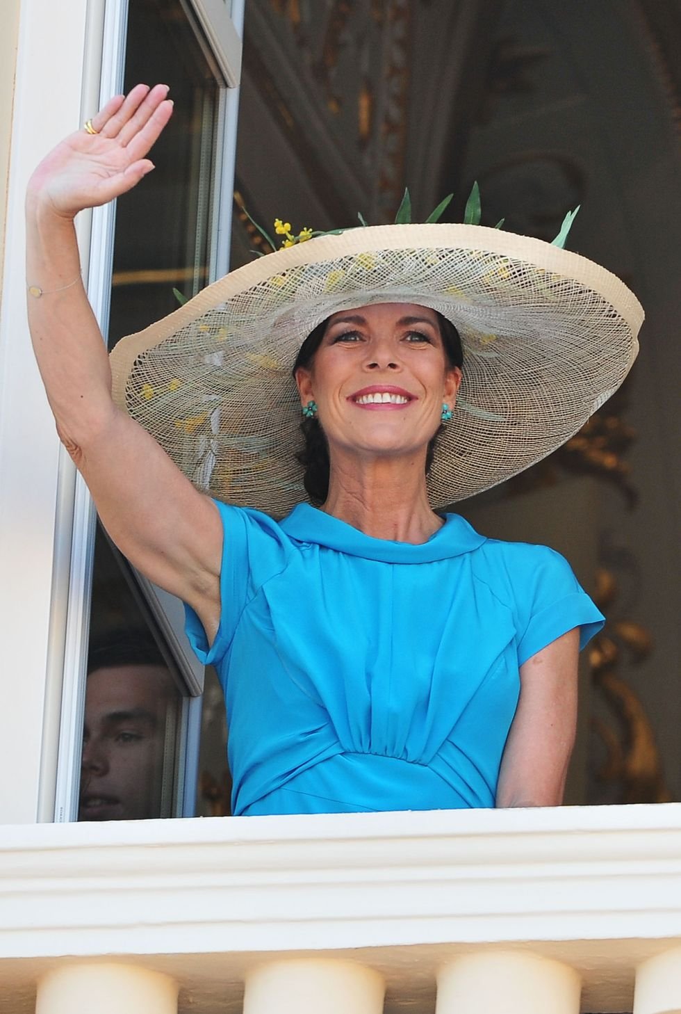 princess-caroline-of-hanover-poses-on-the-balcony-affter-news-photo-1596626590.jpg