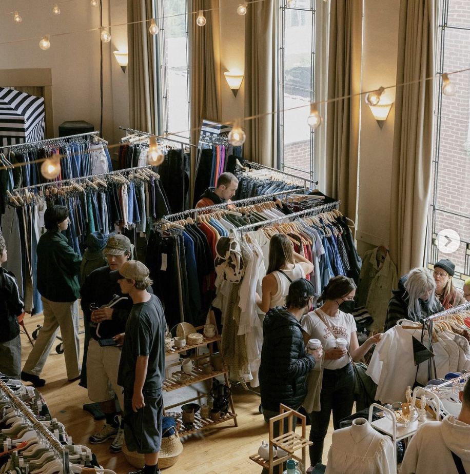 Pop-Up Vintage Market