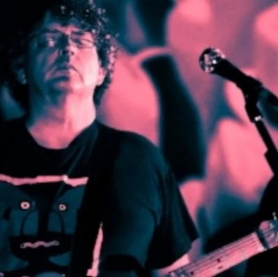 Paul Muldoon by Scott Gilbard.jpg