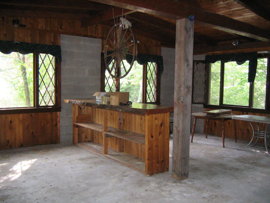 Roadside Early Interior 