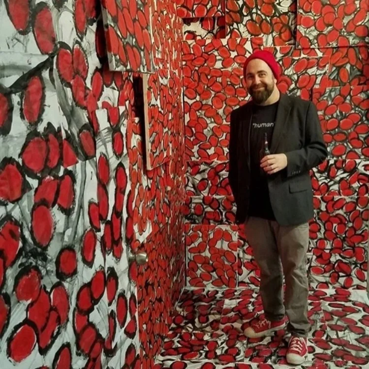 Johnny Thornton -Gallery Director