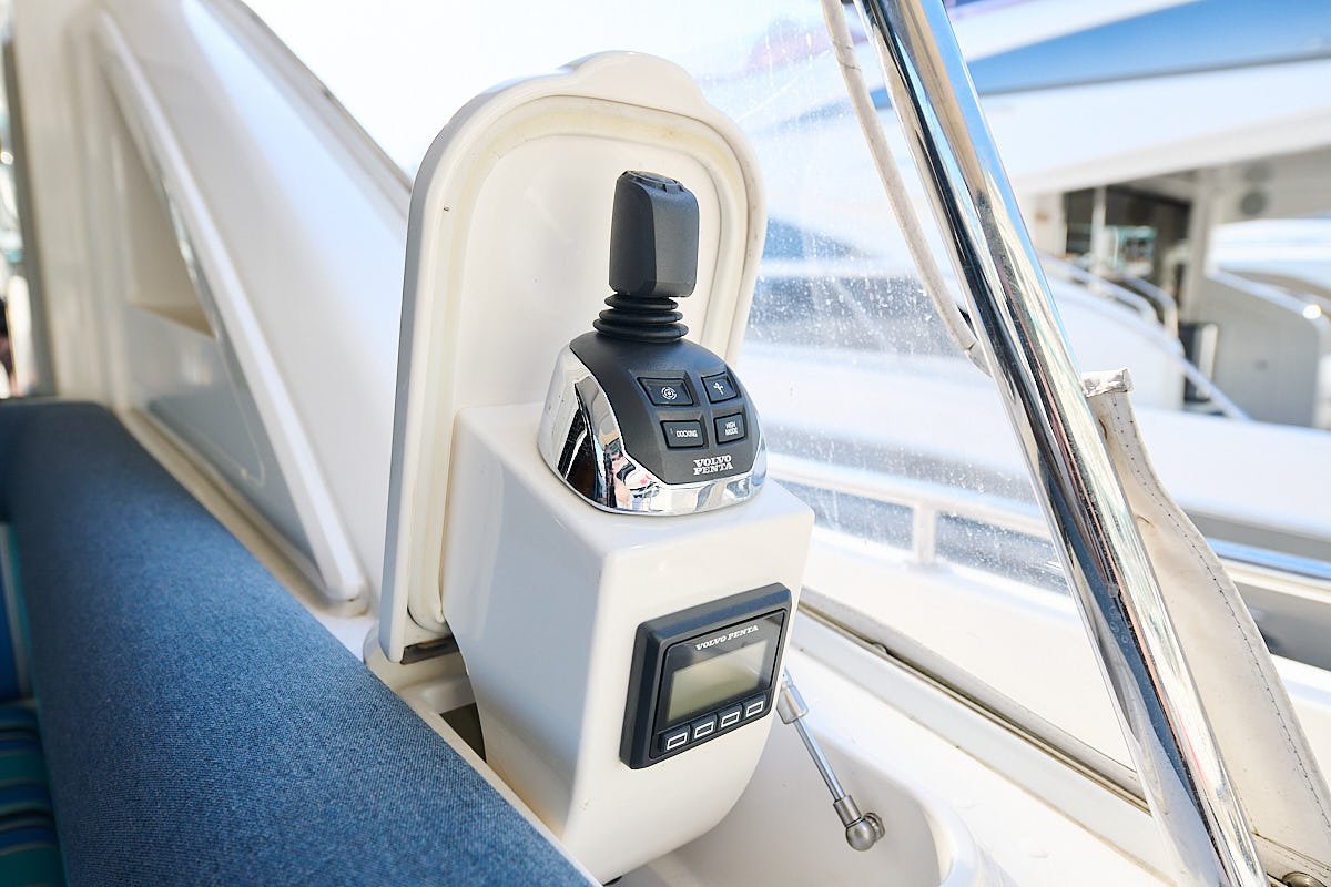 Joystick Starboard.jpg