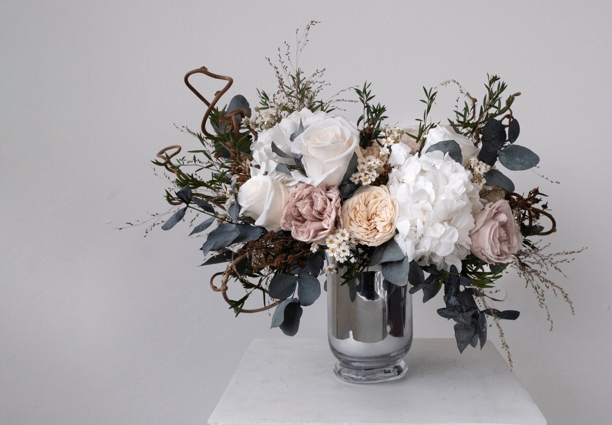 2. Everlasting Blooms: Preserved Flowers For Your Forever Moments