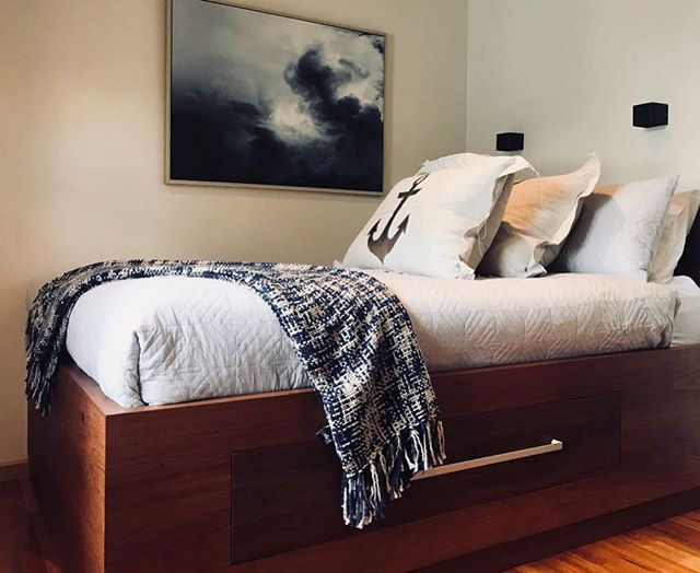 Tasmanian made luxury. Only the finest for our guests. 
Hideaway I features a beautiful hand crafted Tasmanian Blue Gum Bed. The timber was locally sourced, then crafted in a workshop in Strahan. 
Not only is it amazingly beautiful, you&rsquo;ll slee