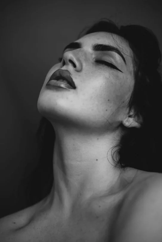      

 
    Microneedling   Need something a little extra that will take your skin to the next level and compliment your home skin care routine?  Home rolling or micro needling has been popularised over the past 10 years.  If you have been a little 