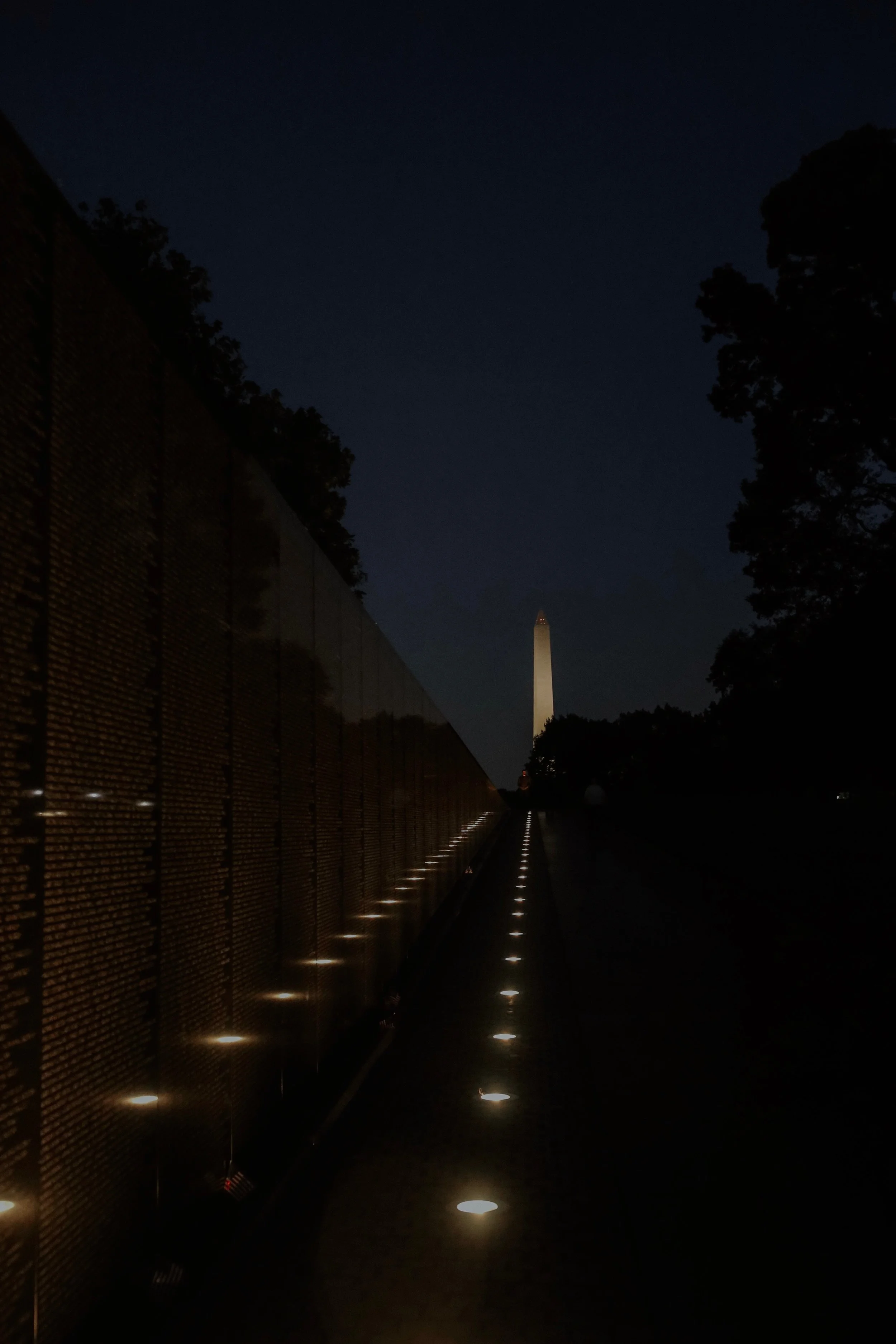 monumentsatmidnight4.jpg