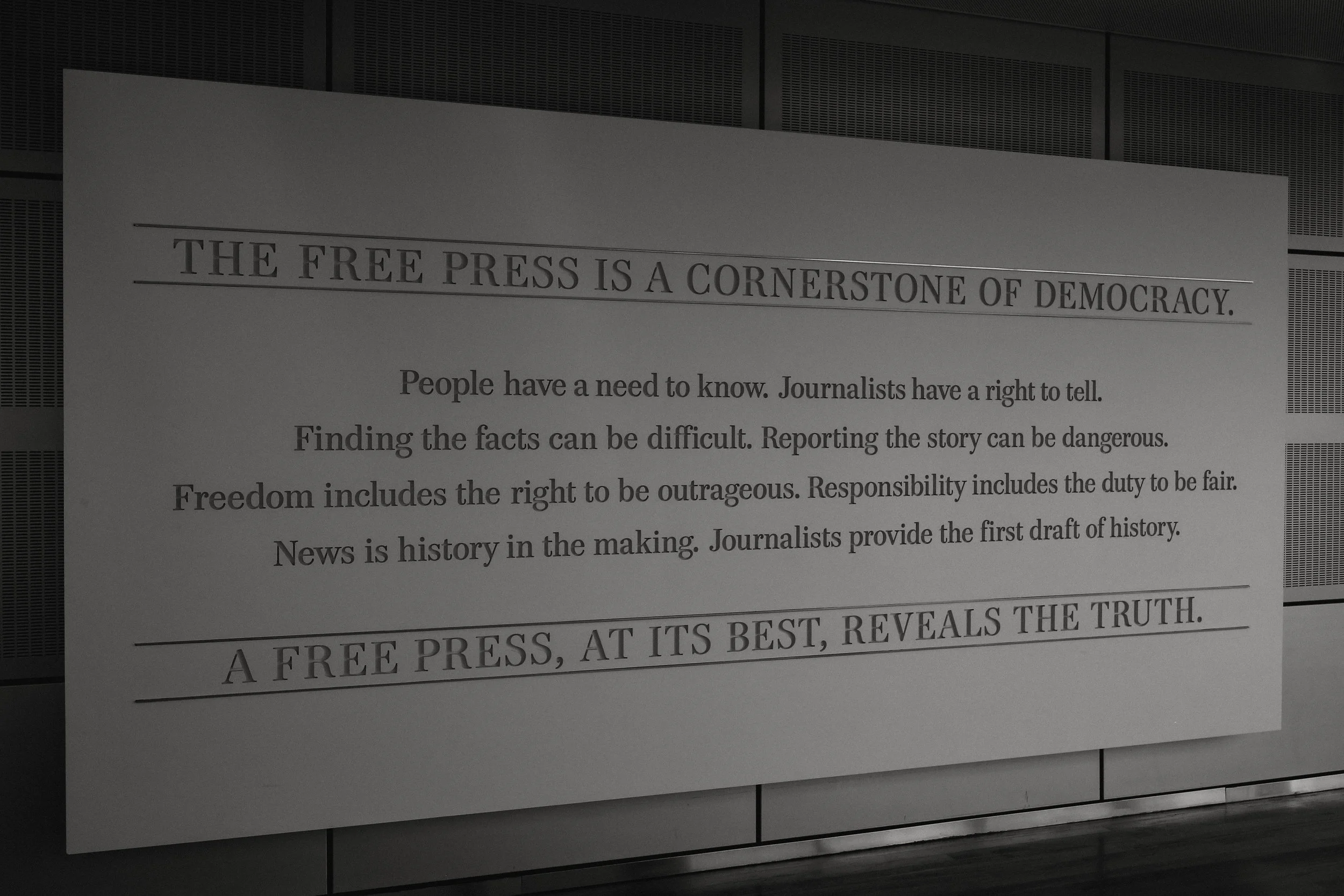 funatthenewseum15.jpg