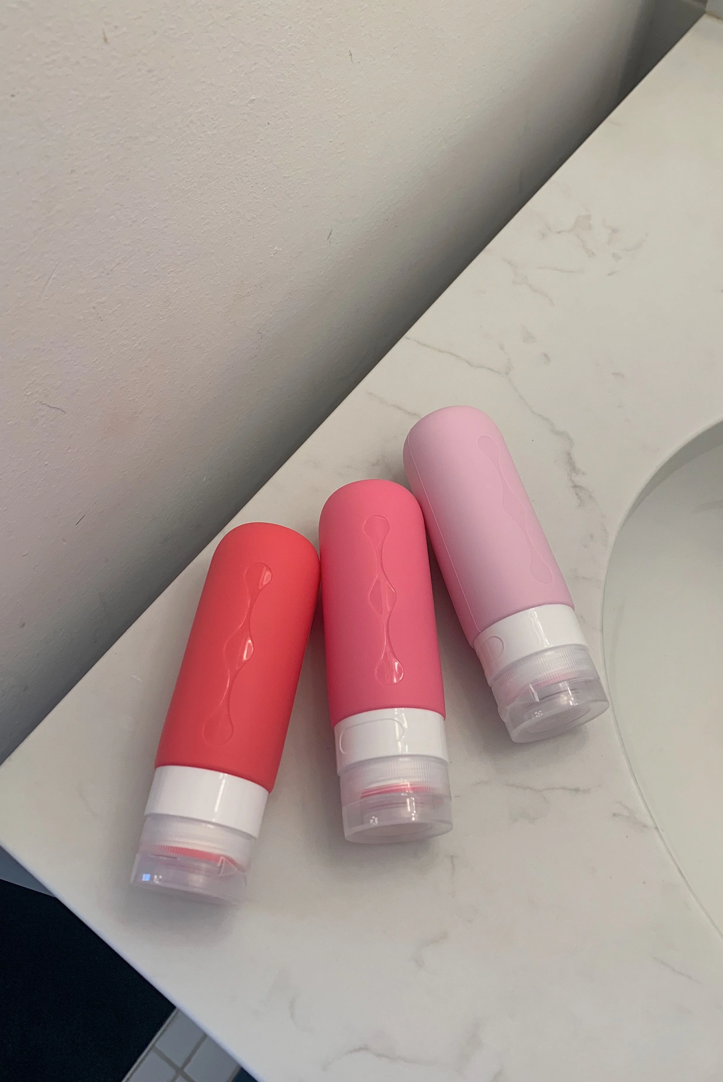 best-leak-proof-toiletry-bottles.jpg
