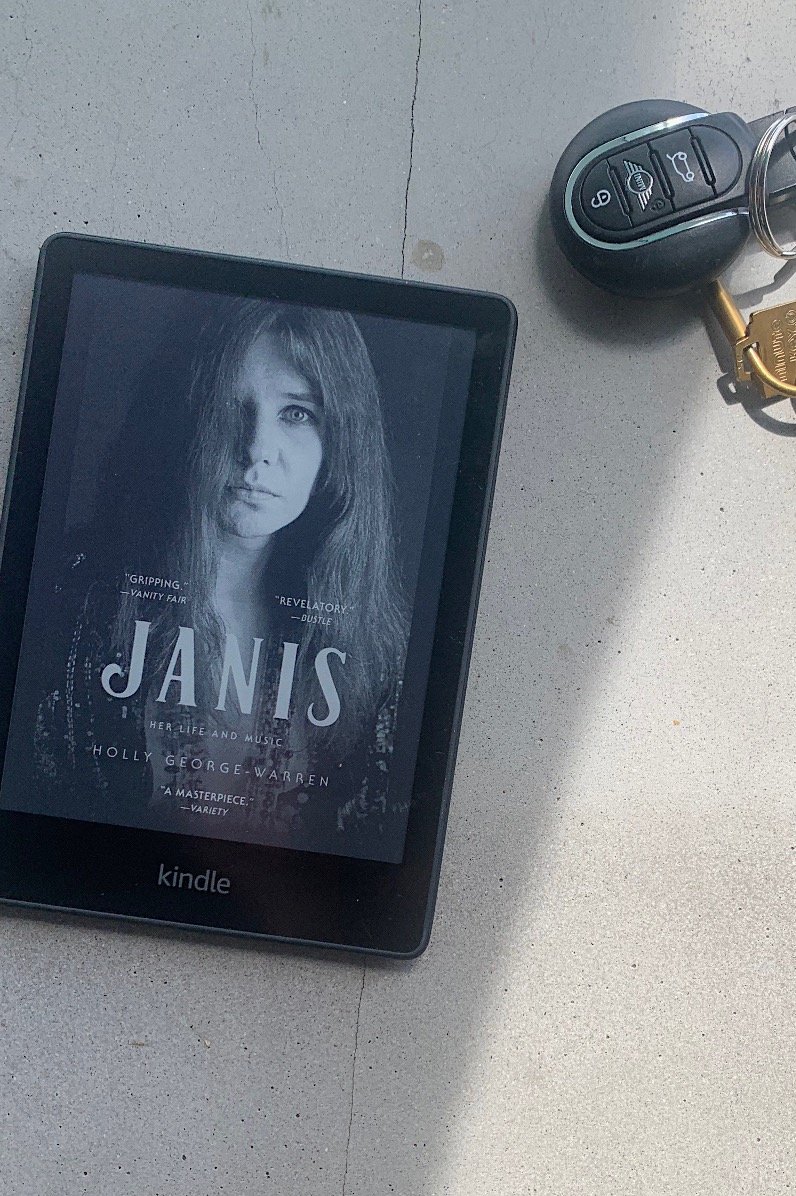 janis-holly-george-warren-review.jpg