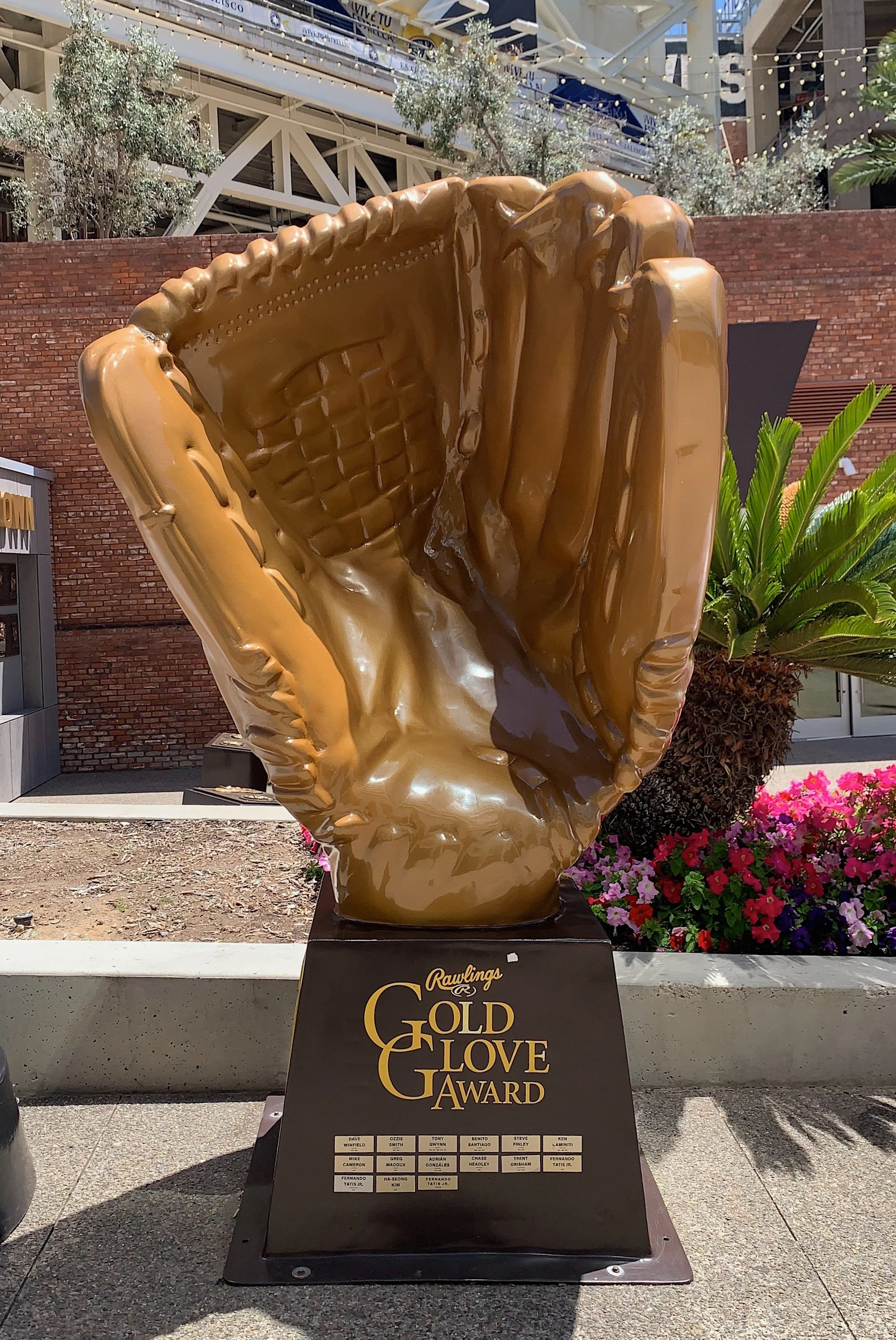 petco-park-daily-tour-info.jpg