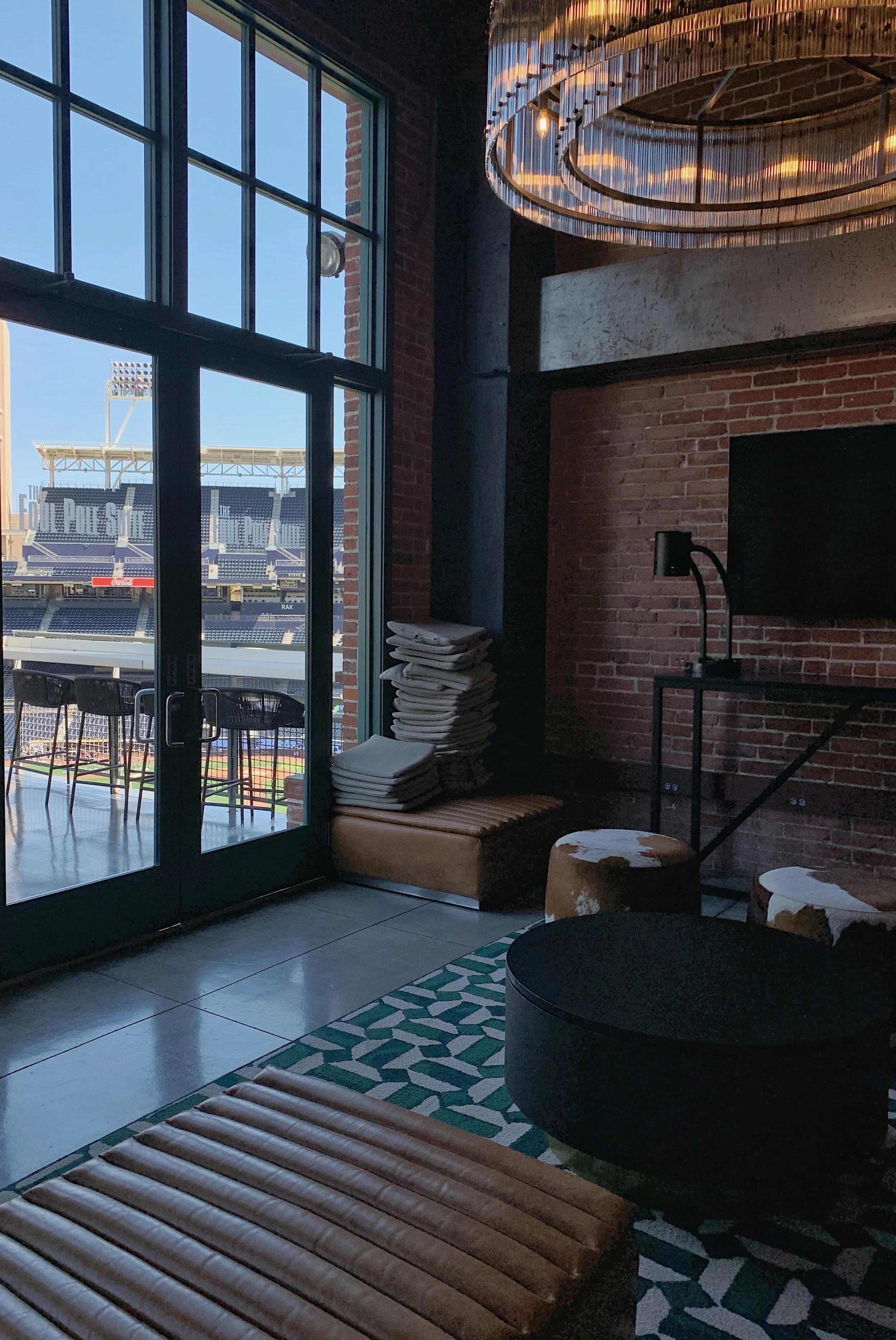 petco-park-foul-pole-suite-tour.jpg