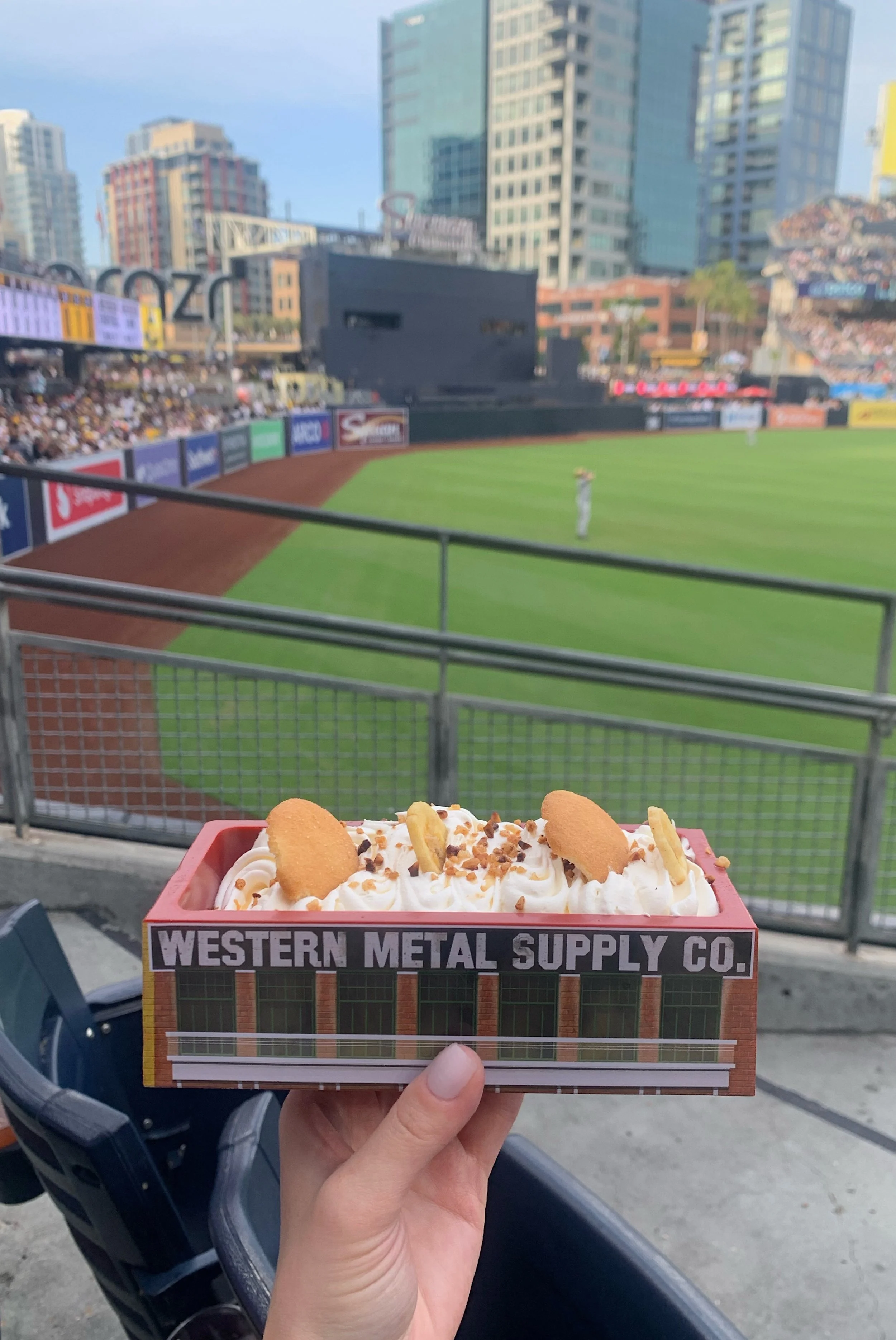 where-to-find-food-petco-park.jpg