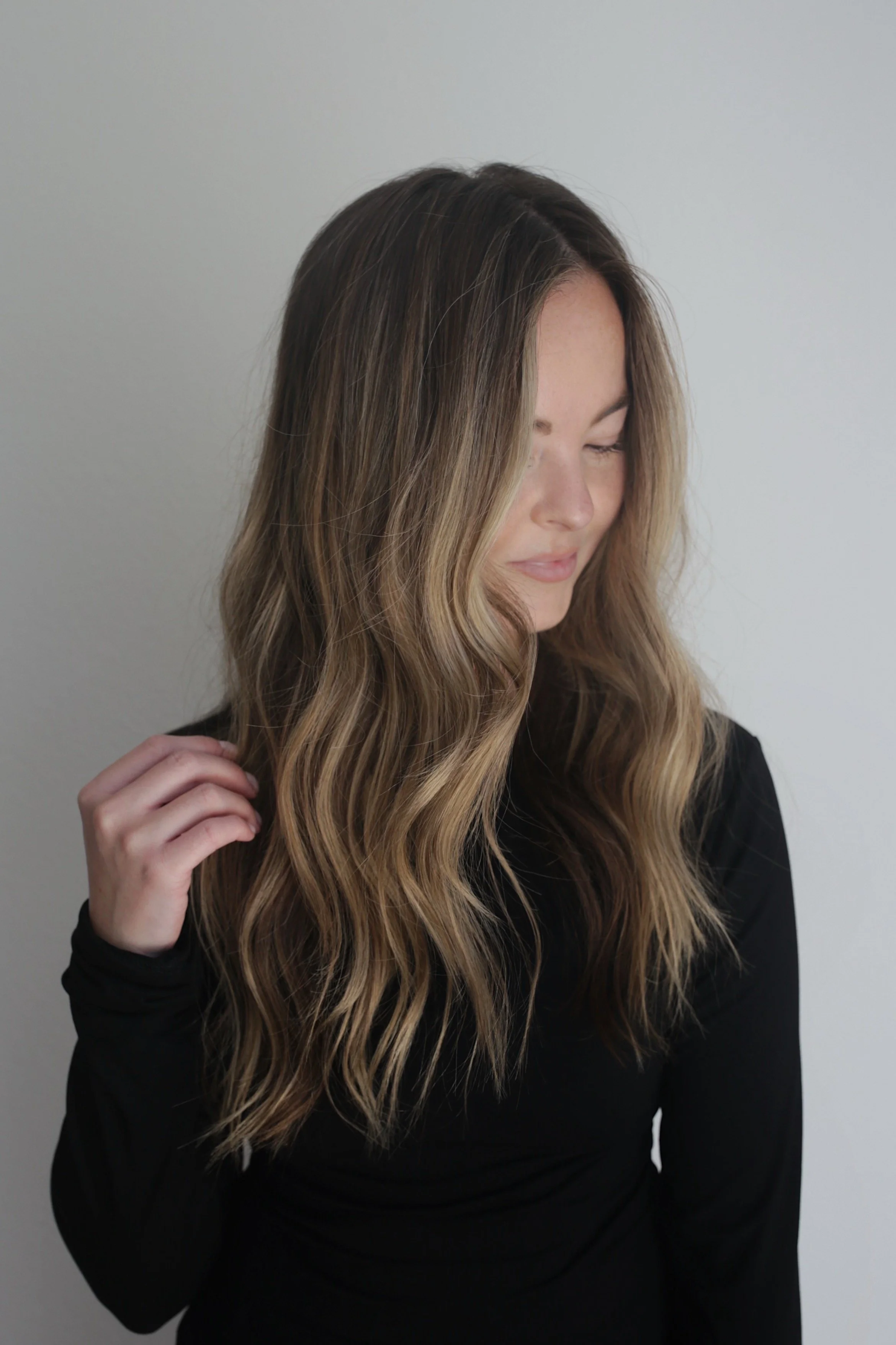 ouai-wave-spray-vs-sea-salt-spray-straight-hair.jpg