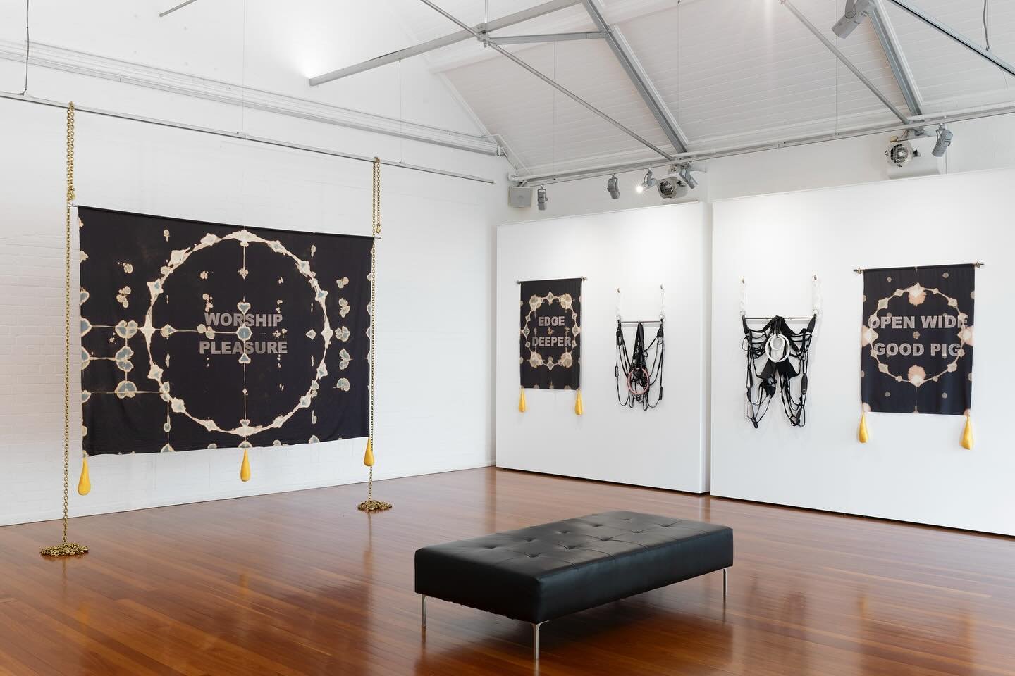 One week before the portal closes.

🕳️ 

Summoning Circle @arterealgallery until 27 April

Photograph: Jessica Maurer. Courtesy of Artereal Gallery