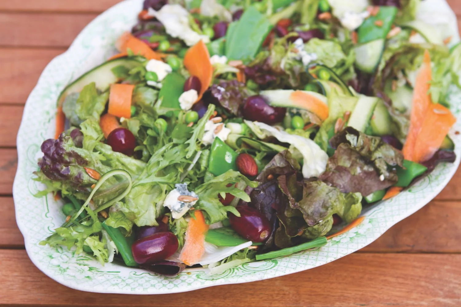 For four years (2010-2014), The Martha Goes Green team wrote healthy, seasonal recipes for the Australian Natural Health magazine, under the food column, Green Cooks. This was a bi-monthly column and usually a two-page spread which included 1000+ words and accompanying photography.