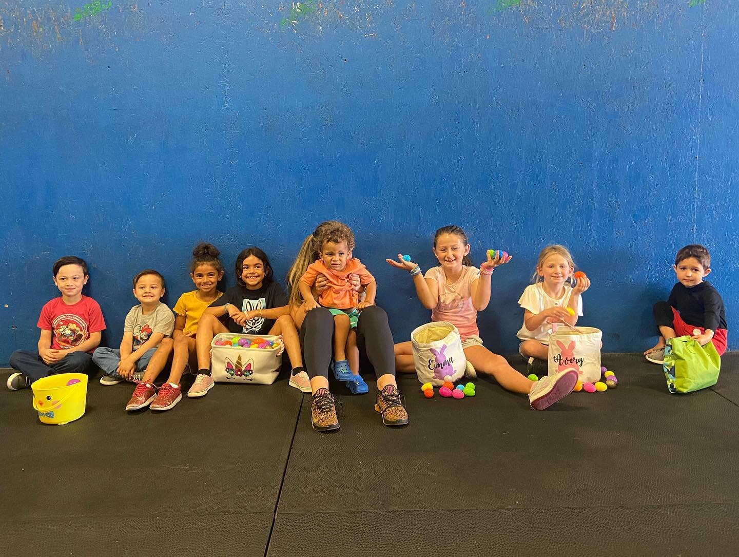 We love spoiling our future CrossFitters! They had a blast with our Easter Egg Hunt this morning! Happy Easter 🐣🐰 #crossfitaero #easteregghunt #futurecrossfitters