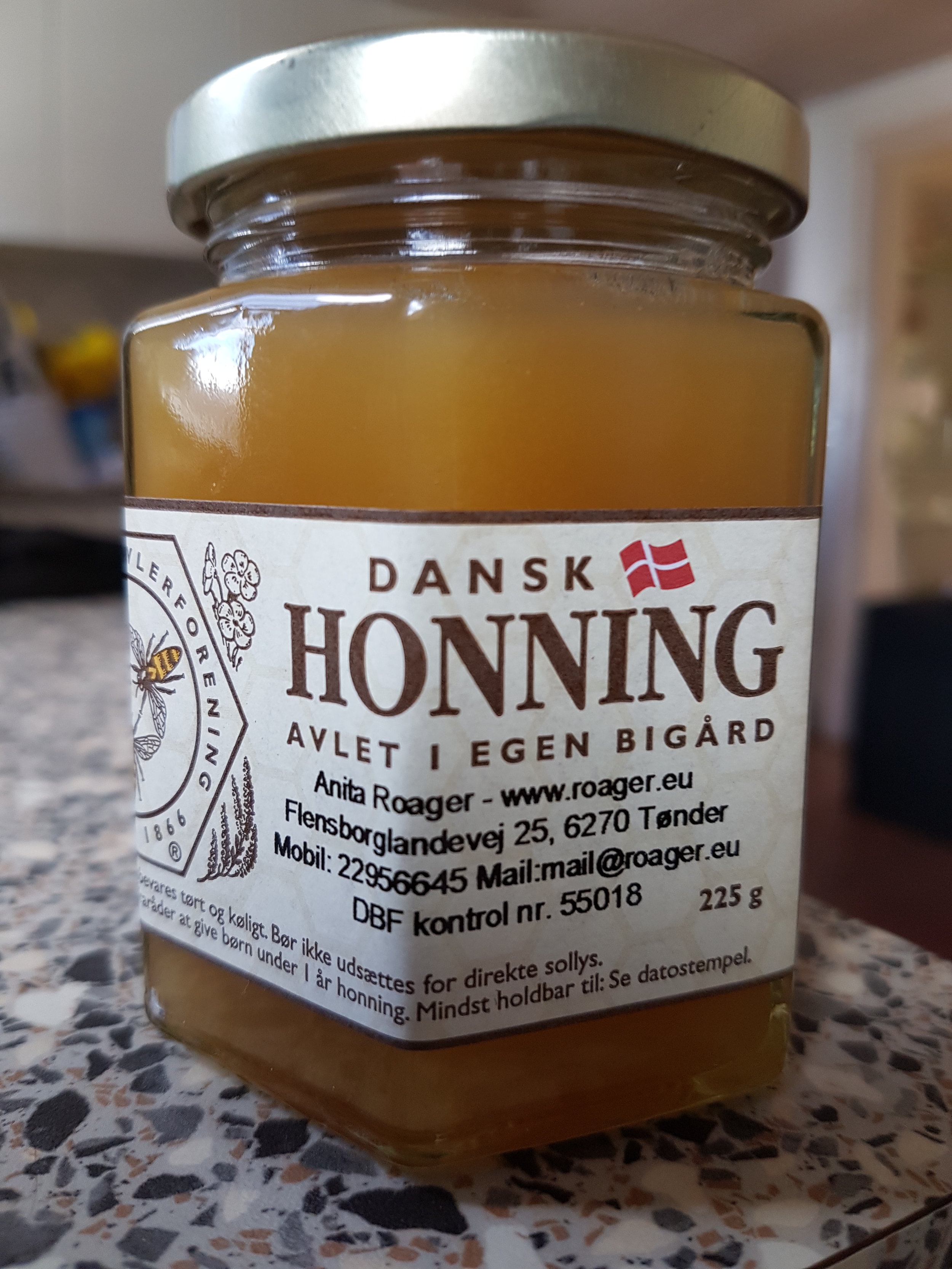 Honning 225 gram (6 kantet glas)