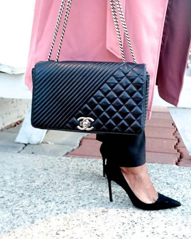 Do you clean your preloved bags when you receive them?  When I received this bag from @tradesy it looked great but swipe to see the grime I removed. Check out the blog for how-to steps on how you can care for your beauties. Now that we're all home, n