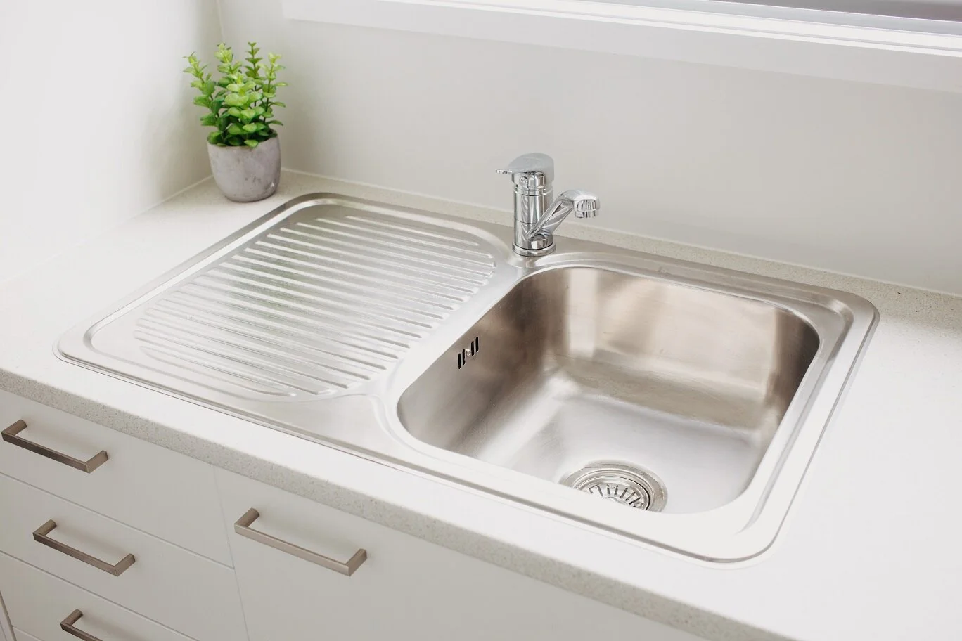Tiny house Kitchen Sink.jpg