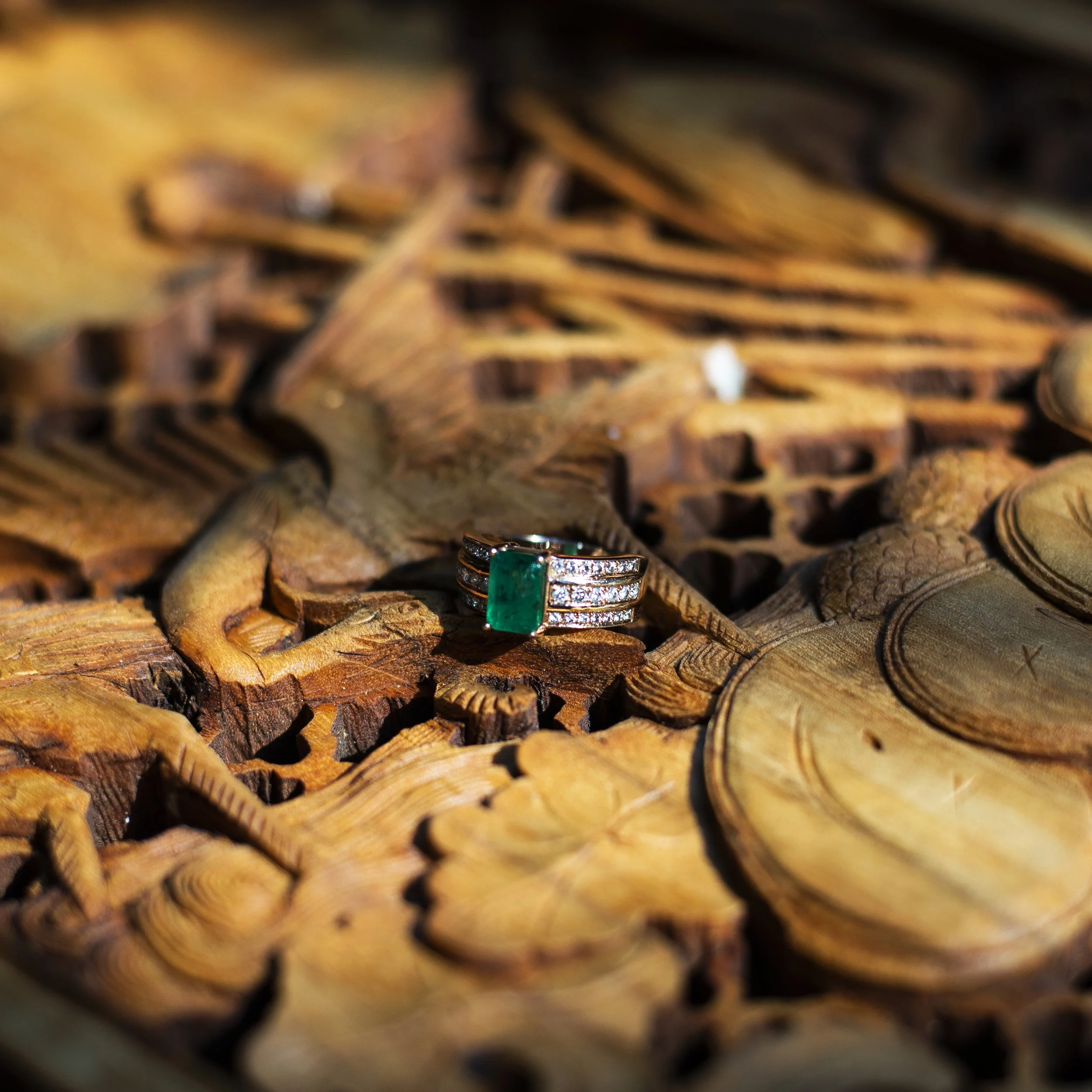 Classic Emerald Ring