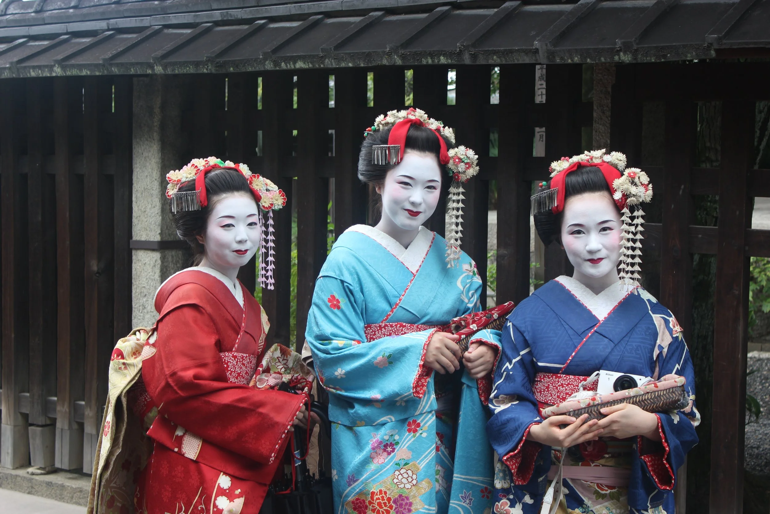 geisha-949978.jpg