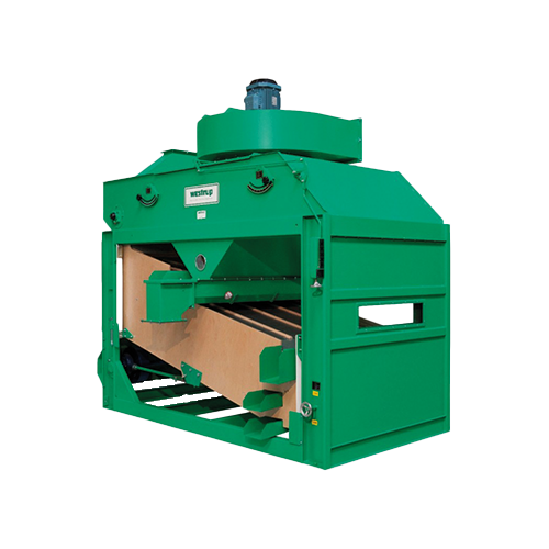 Grüne Industriemaschine mit einem Förderbandsystem, vermutlich für die Fertigung oder Verarbeitung bestimmt, mit einem Aufkleber mit der Aufschrift „Westpr“ sowie verschiedenen Bedienelementen und Mechanismen.