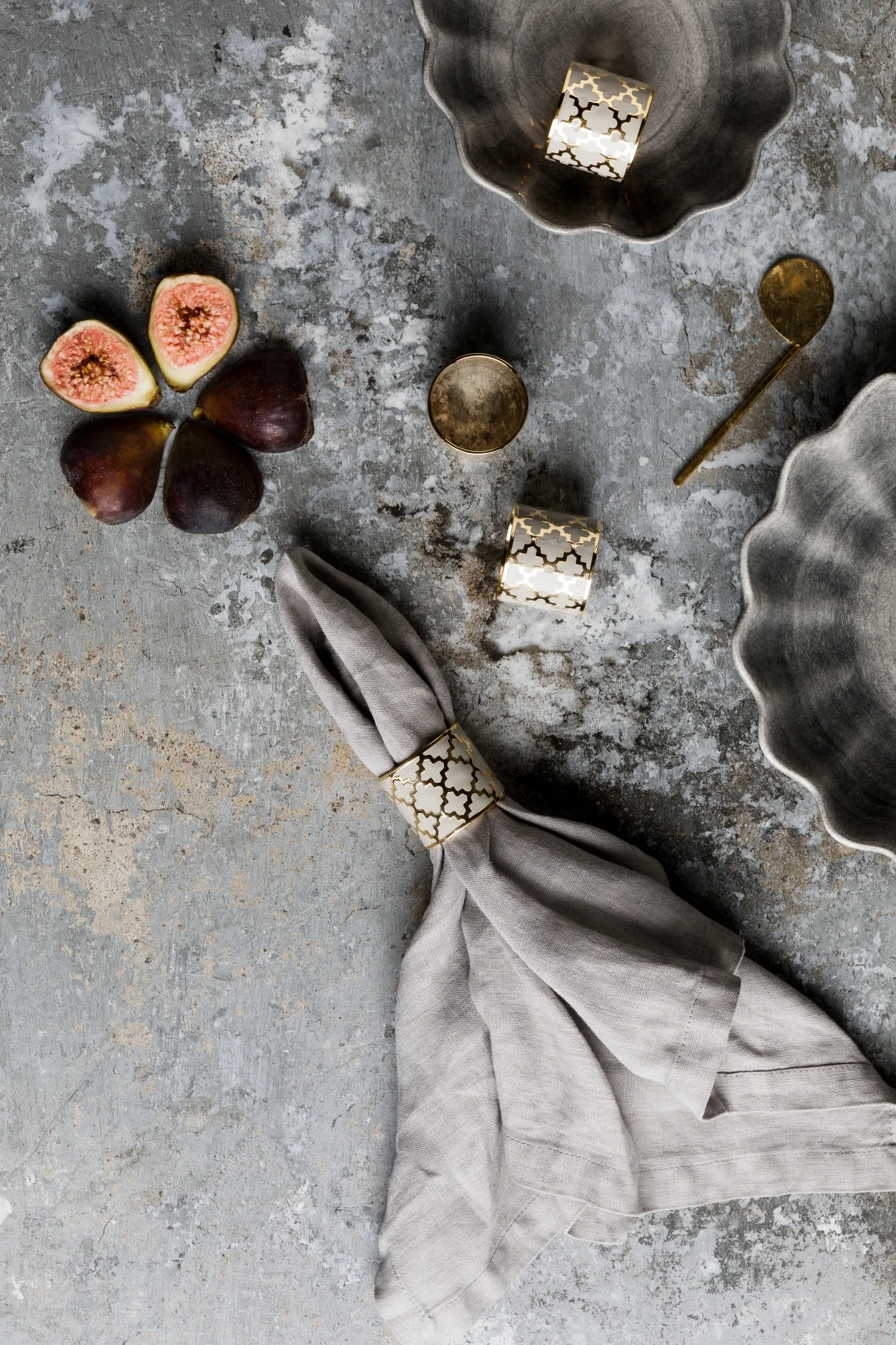 Table&Co24154_Gemmola_preview.jpg