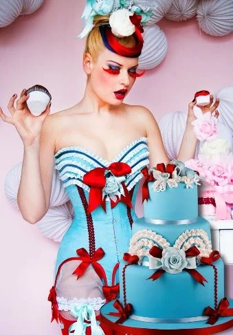 MODERN DAY BREAKFAST AT TIFFANY'S