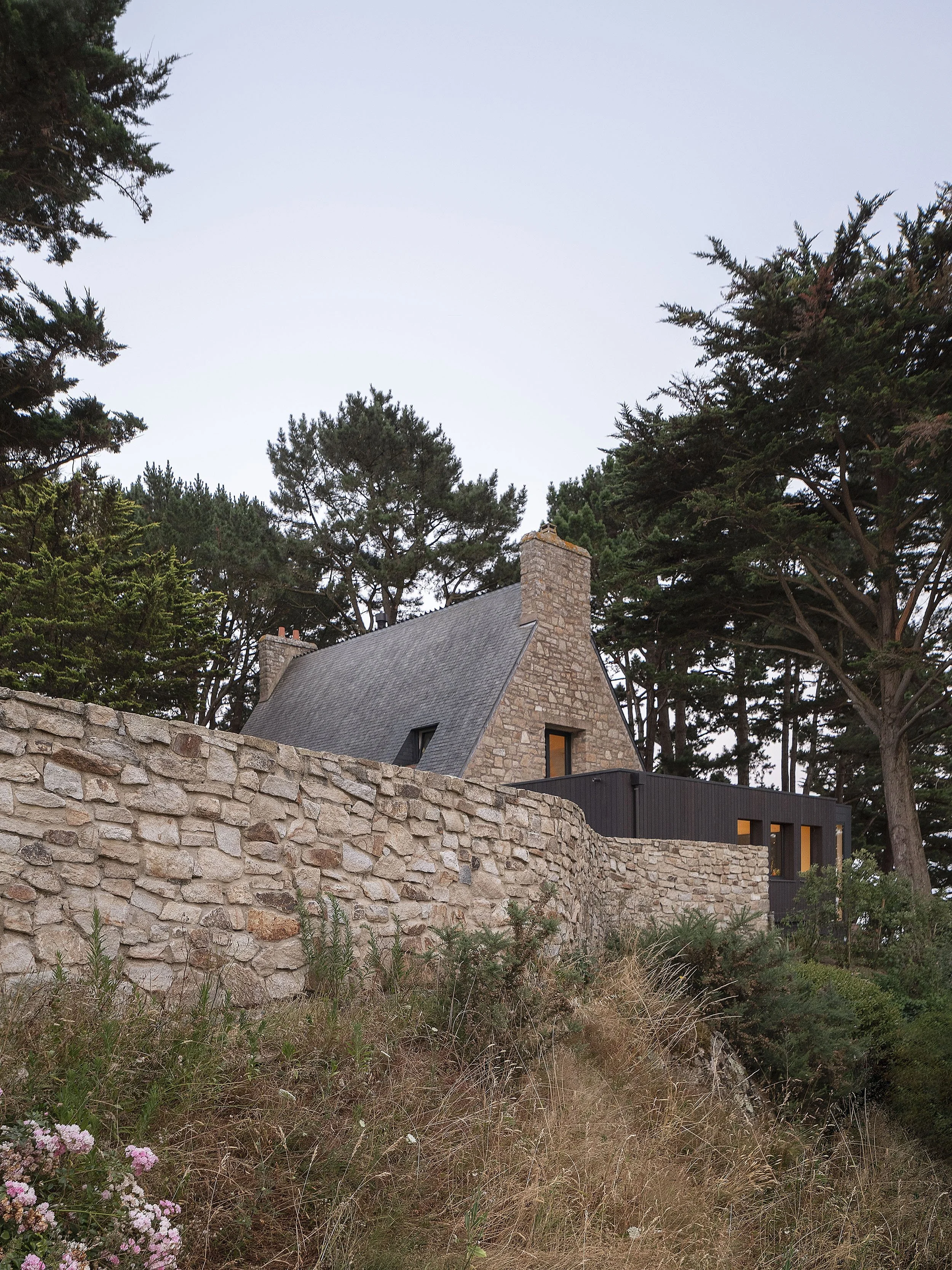 Mousterian_GUILLOU_NORZH_STUDIO_0108.jpg