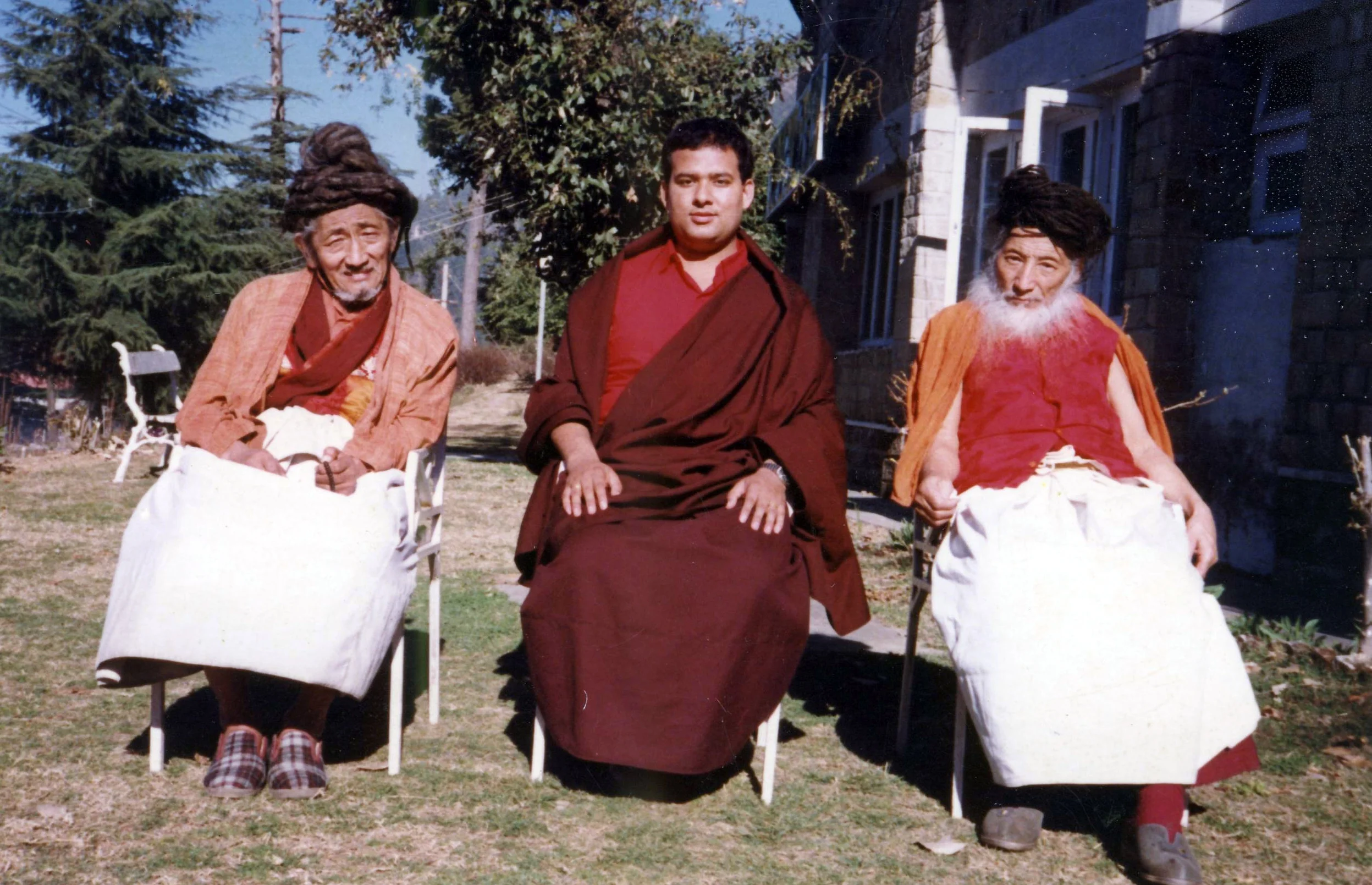 The 9th Drukpa Choegon Rinpoche with Togden Anjam (L) and Togden Amtrin (R) at Khampagar, Tashi Jong.