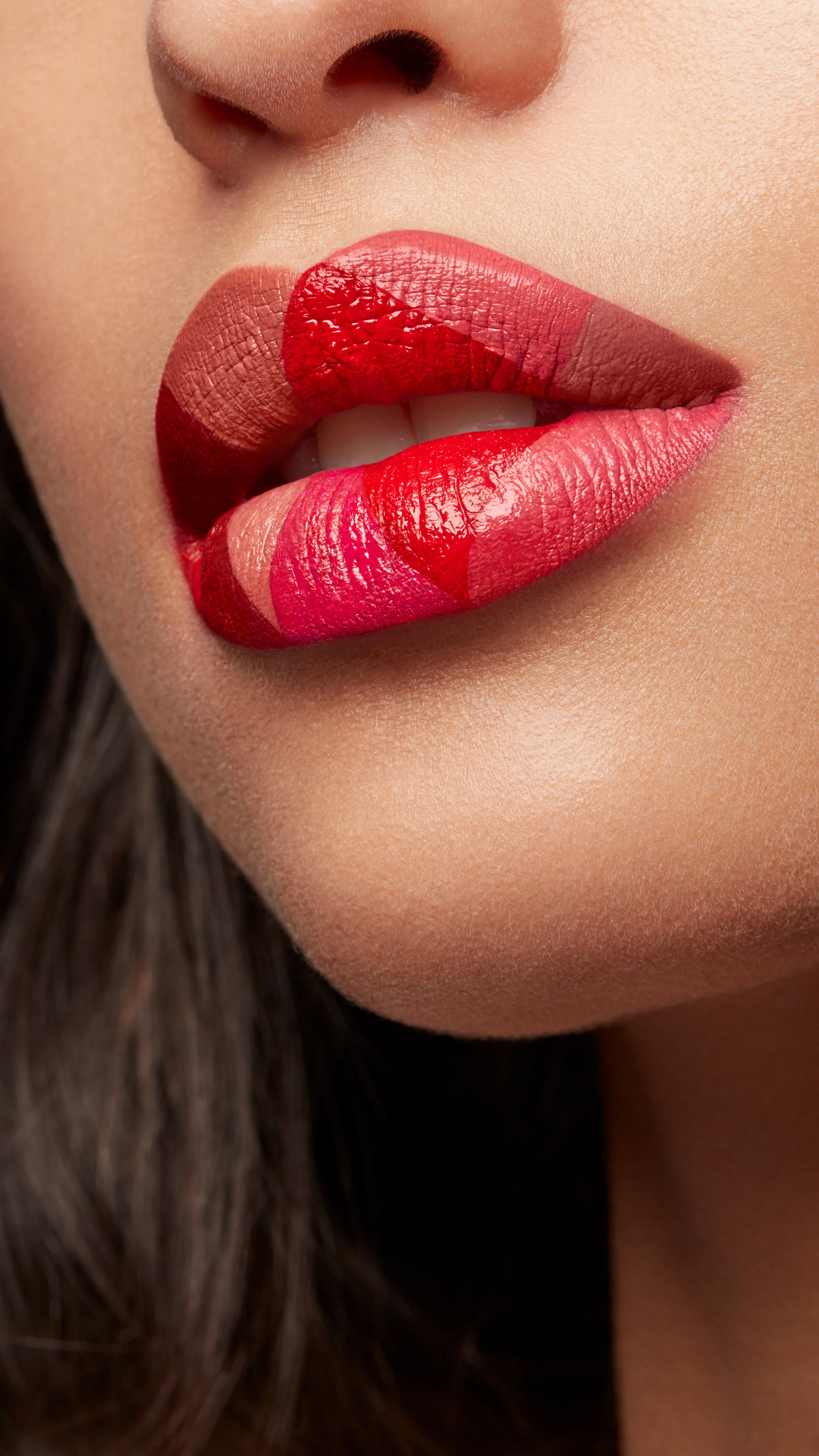 ruby_2019_beaute_gif_lip_art_9_16.jpg