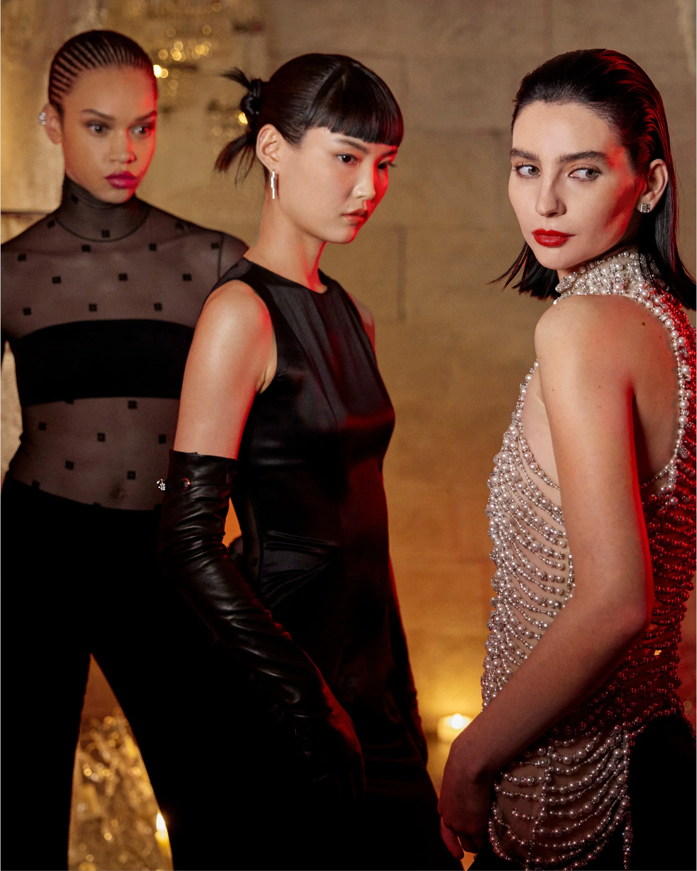 GIVENCHY-INTERDIT_LRI_BTS_4x5_10.jpg