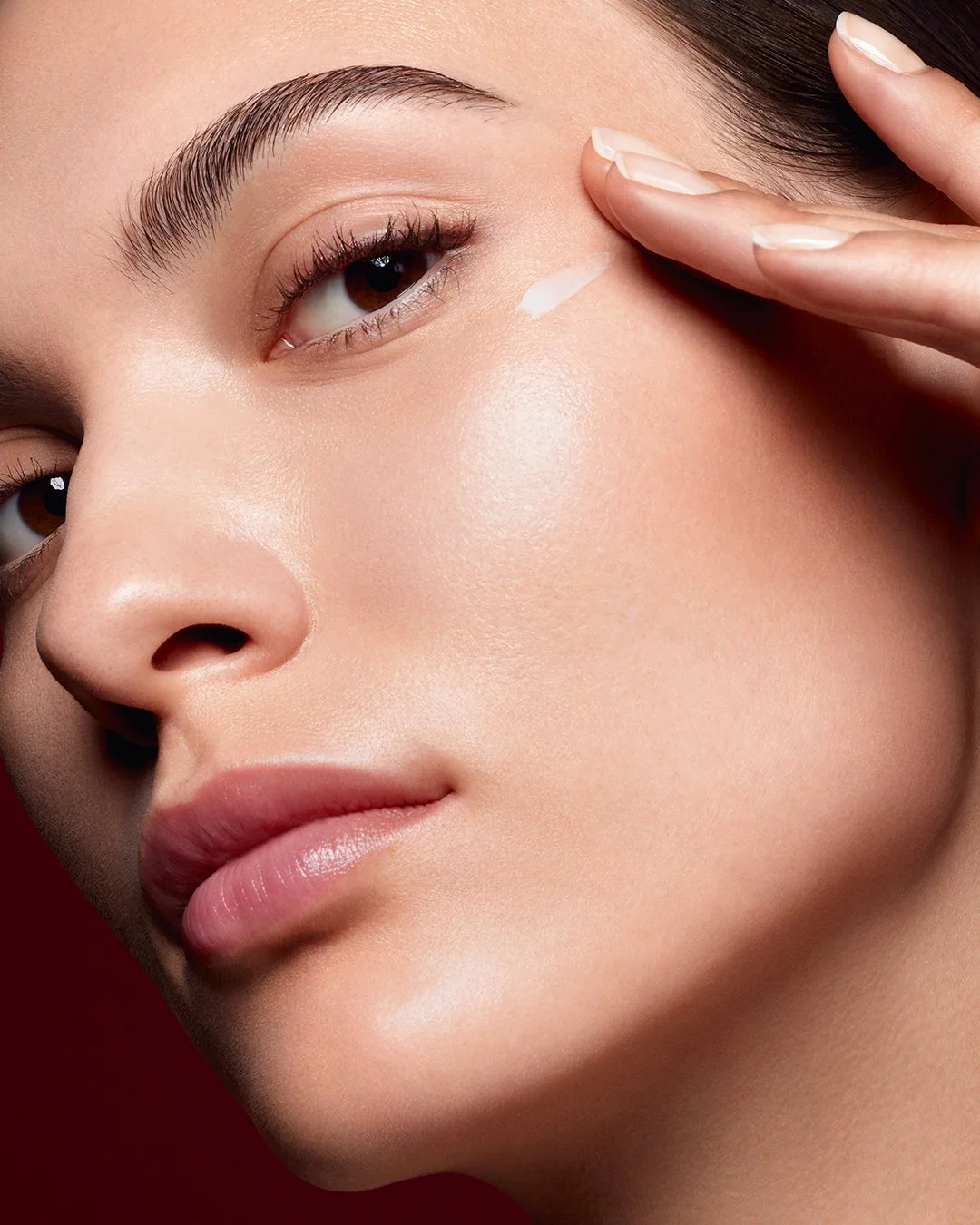 MODEL3-SCULPTURAL-EYECREAM_4-5.jpg